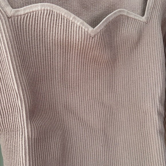Babaton Mauve Ribbed Square Neck Top - Picture 3 of 5